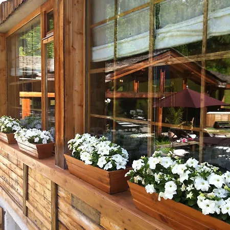 Le Jeu De Paume Chamonix